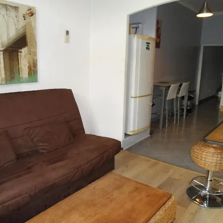 Appartement 2 Pieces Centre Ville Salon-de-Provence Extérieur photo